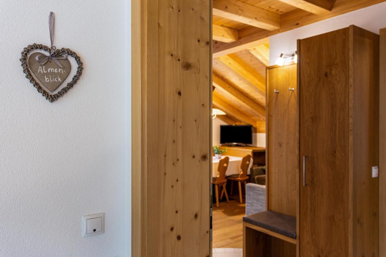 Feldererhof Apt Almenblick Santa Maddalena in Casies Eksteriør billede